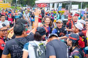 BIB: 
                            <button type="button" onclick="openModal(13714941)" class="btn btn-primary btn-sm float-right btn-popup" data-toggle="modal" data-target=".modal-high-quality">
                        <i class="fas fa-shopping-cart"></i> Add to Cart
                    </button>
                                            <button type="button" onclick="isThisMe(13714941, true)" class="btn btn-success btn-sm float-right btn-popup btn-isme hidden" data-toggle="tooltip" data-placement="bottom" title="นี่คือรูปของคุณใช่ไหม คลิกที่นี่เพื่อเอาเข้าอัลบั้ม">
                        <i class="fas fa-plus"></i> Add to album
                    </button>
                    <button type="button" onclick="isThisMe(13714941, false)" class="btn btn-warning btn-sm float-right btn-popup btn-isnotme hidden">
                        <i class="fas fa-ban"></i> Remove from album
                    </button>